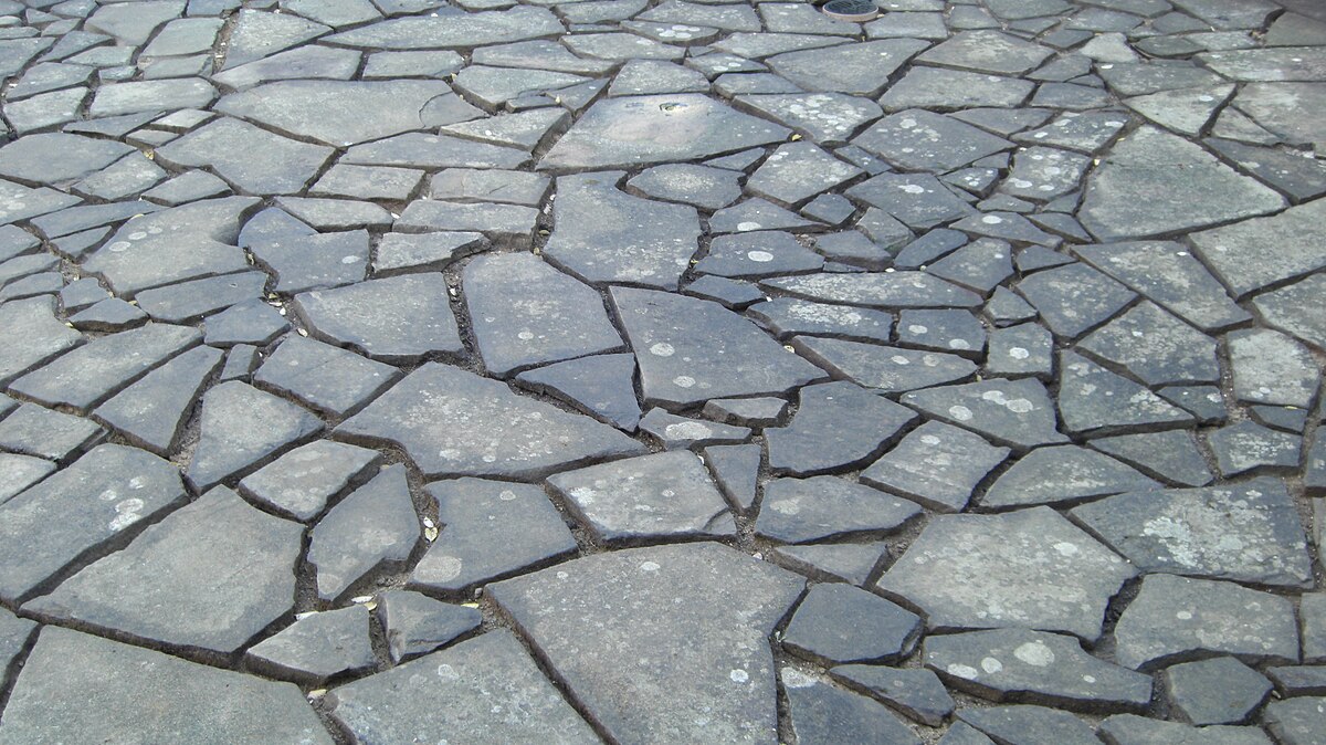 Paving & Driveways Melbourne | Crazy Paving | ACH Tiling Services